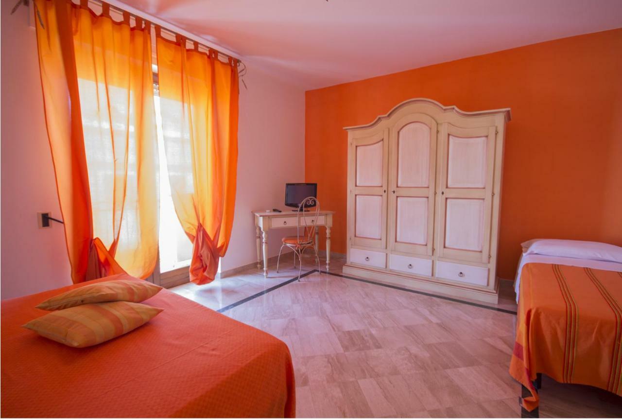 Salentomigliore Casa Vacanze San Pancrazio Salentino Exterior foto
